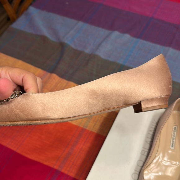 Manolo Blahnik Women's Nude satin hangisi flat size 41.5 - Picture 4 of 11